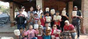 Con clases gratuitas de artesanía fomentan la tradición y la cultura en taller de Tobatí - Nacionales - ABC Color