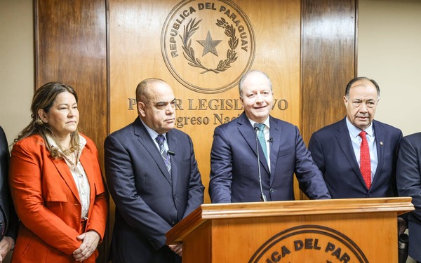 Ejecutivo presentó presupuesto 2025 y prevé más recaudaciones para financiar planes sociales