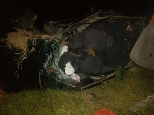 Personal policial fallece en un accidente de tránsito sobre la ruta PY08 en Carayaó - Policiales - ABC Color
