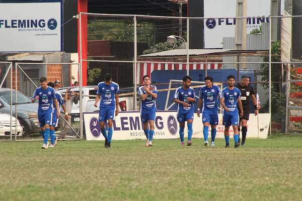 Primera B: El “Globo itaugüeño”, en zona de ascenso - Fútbol de Ascenso de Paraguay - ABC Color