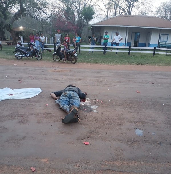Choque de Motocicletas Deja un Fallecido en Puentesiño
