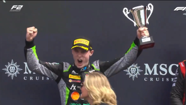 Joshua Duerksen remonta para alcanzar su segundo podio