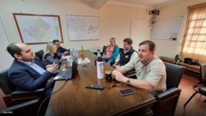 IMPULSAN NUEVO MODELO DE CENTROS DE APOYO A EMPRENDEDORES EN HOHENAU Y ENCARNACIÓN - Itapúa Noticias