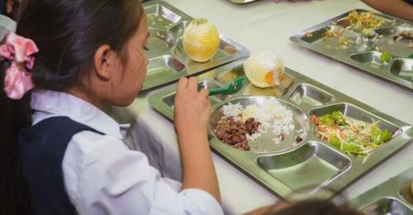 Hambre Cero: Programa ya da de comer a casi 7 mil estudiantes en Concepción - ADN Digital