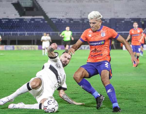 El Gallo Norteño buscará quitarle el invicto Decano - Unicanal