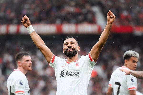 Versus / Liverpool destroza al Manchester United en Old Trafford