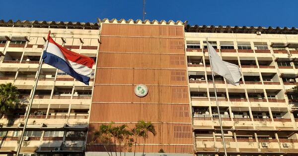 La Nación / Justicia ordena que médicos cirujanos de Pediatría presten servicio en IPS