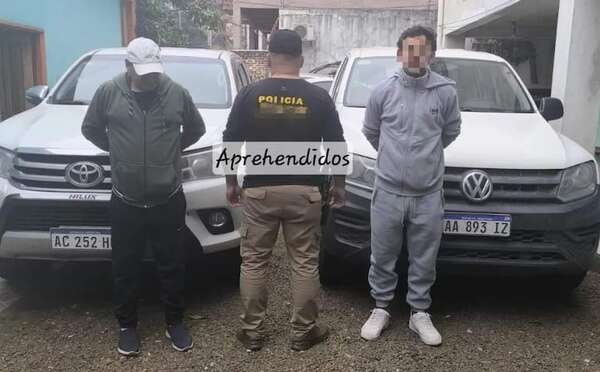 Incautan dos camionetas con patentes apócrifas en Encarnación - Policiales - ABC Color