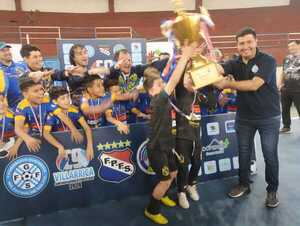 Encarnación bate a domicilio a Villarrica en la final y es campeón C9 de salonismo