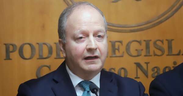 La Nación / Contención de gastos rígidos y mayor recaudación, claves para destinar menos recursos a salarios