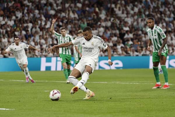 Real Madrid gana con doblete de Mbappé - Fútbol Internacional - ABC Color