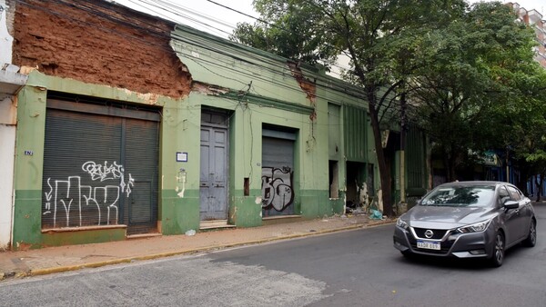 Edificio de ex cooperativa al borde del colapso y dueños no aparecen