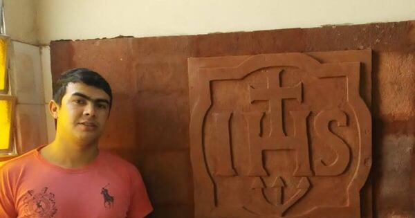 La Nación / Tallado en piedra: el trabajo de Reinaldo va conquistando diferentes rincones del país