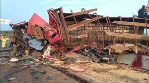 Confirman séptima muerte en grave accidente en Pedrozo - Policiales - ABC Color