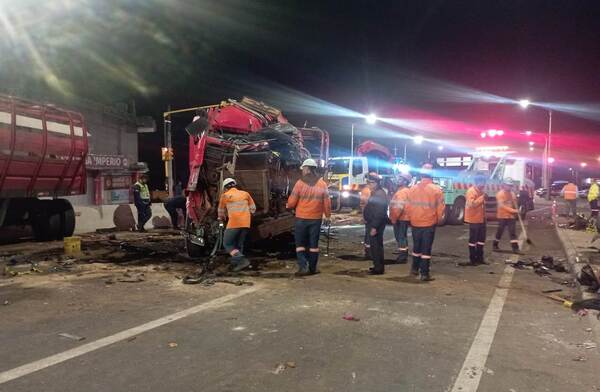 Seis muertos en accidente en Ypacaraí •