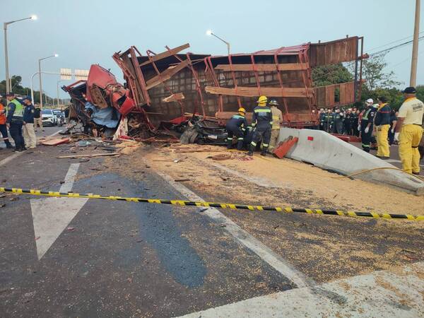 Son seis las personas que fallecieron en el accidente de Pedrozo y hay otro herido muy grave