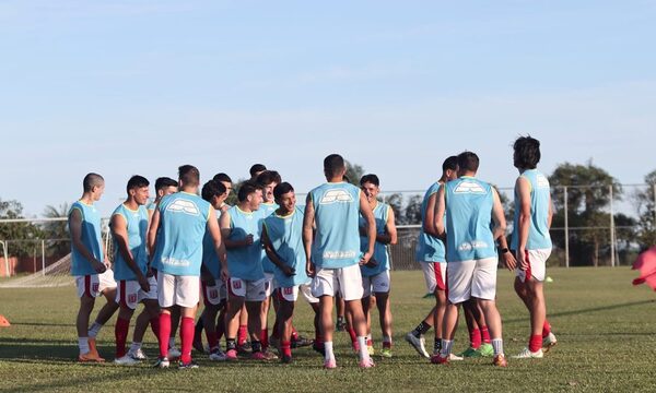 3 de Febrero y Sportivo Carapeguá se enfrentan este lunes
