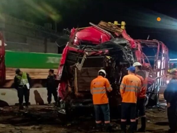 Dinatran confirma habilitación del camión involucrado en accidente de Pedrozo · Radio Monumental 1080 AM