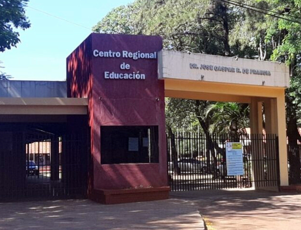 Municipalidad adjudica obras por G. 10 millones en escuelas de CDE - La Clave