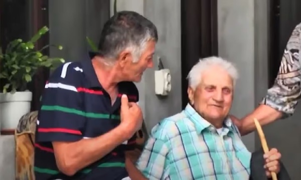 Rumania: Desapareció más de 30 años y apareció de nuevo con la misma ropa - OviedoPress