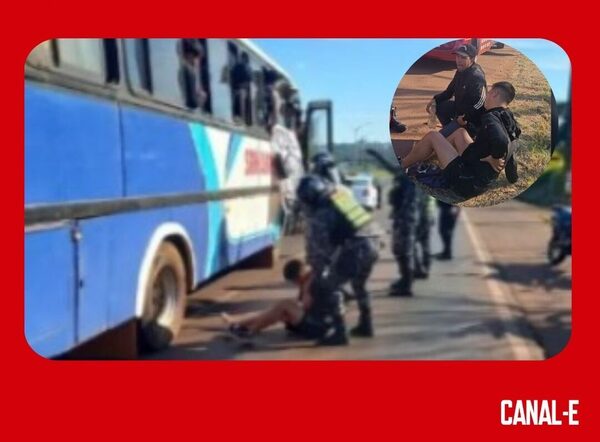 BARRABRAVA DEL OLIMPIA CAYÓ DE UN COLECTIVO