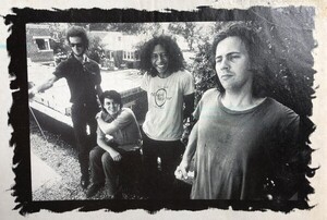 Guaranizando a Dead Kennedy’s, Liz Phair y Flaming Lips - El Trueno