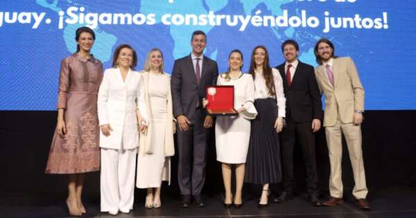 Diario HOY | Peña establece el 29 de abril como el Día Nacional de la Maquila Paraguaya