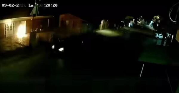 La Nación / Familia de Capiatá denunció que desconocidos atacaron su casa con bombas molotov