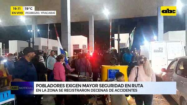 Manifestación en Pedrozo: exigen mayor seguridad en la ruta - ABC Noticias - ABC Color