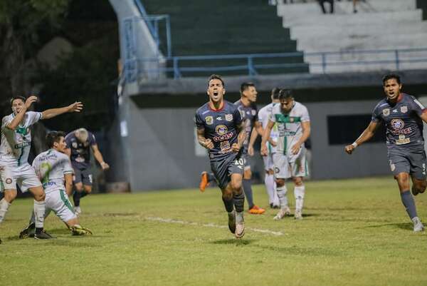 Intermedia: Agónico triunfo del “Rayadito” - Fútbol de Ascenso de Paraguay - ABC Color