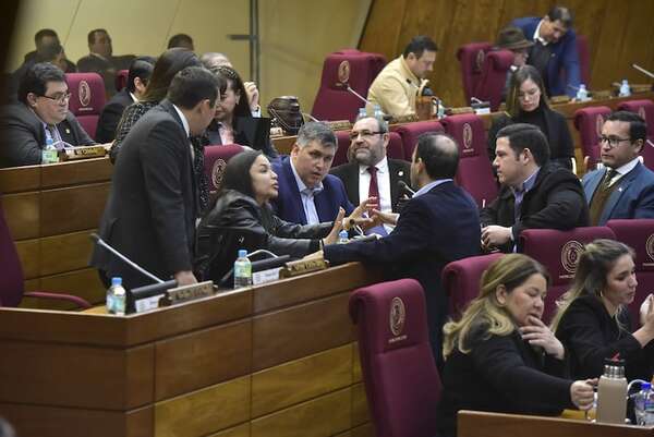 Seis ampliaciones de presupuesto en tintero - Política - ABC Color