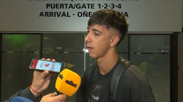 Hugo Cuenca llegó para jugar en la selección de Paraguay: “Siempre esperé esto, es un sueño cumplido” - Selección Paraguaya - ABC Color