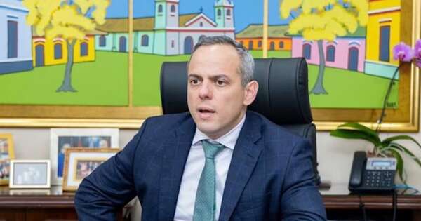 La Nación / Nuevo proyecto anticorrupción no otorga a la CGR “poder sancionador”, aclara Camilo Benítez