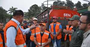 La Nación / SEN envió al Chaco 28 camiones con 395.000 litros de agua