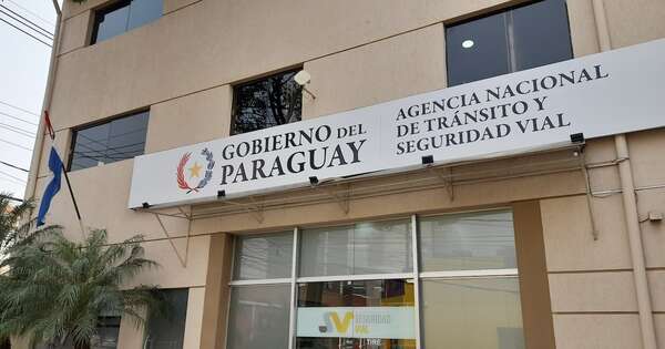 Diario HOY | Peña está disconforme con labor de la Agencia de Tránsito y analiza cambios