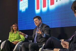 Reducir tiempos de procesos de inversión y mejorar logística, aspectos pendientes para atraer capital extranjero, según ministro - MarketData