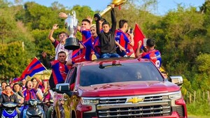 Campeón luego de que el rival no jugara la final