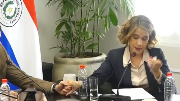 Oficializan a Lea Giménez como asesora de la Presidencia del CAF