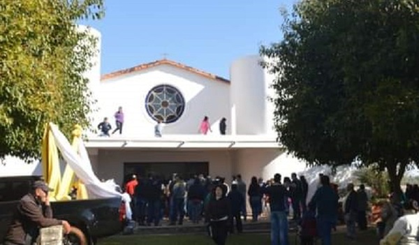 En pleno desarrollo del novenario en honor a la Virgen de los Remedios - Noticiero Paraguay