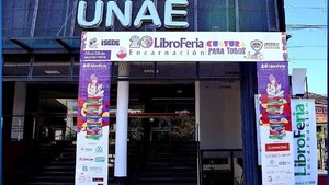 Esperada Libroferia Encarnación abre hoy sus puertas
