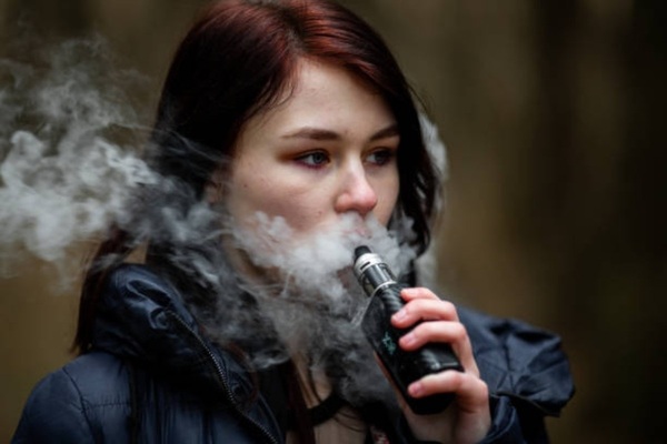 Cámara de Diputados aprueba ley que prohíbe venta de vapeadores a menores