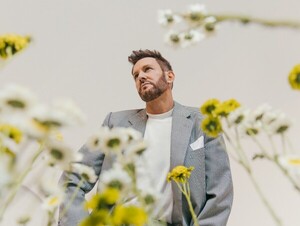 "El Motivo", el nuevo tema de Axel - trece