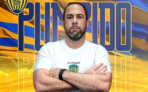 Versus / Es oficial: Luqueño presenta a su nuevo DT