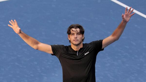 Fritz derriba a Zverev y jugará su primera semifinal de grand slam