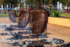 “Festival del Asado”, Un Éxito Total en la Expo Yguazú”