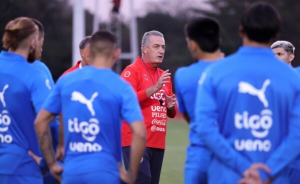 Albirroja absoluta activa pensando en Uruguay y Brasil