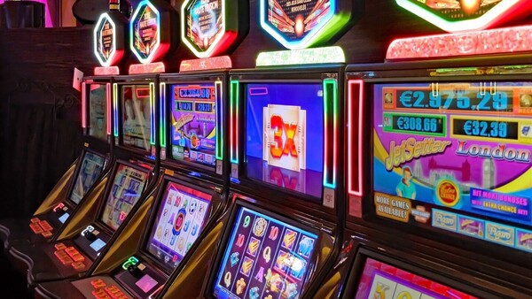 Delincuente asaltó un casino de San Lorenzo y manoseó a empleada
