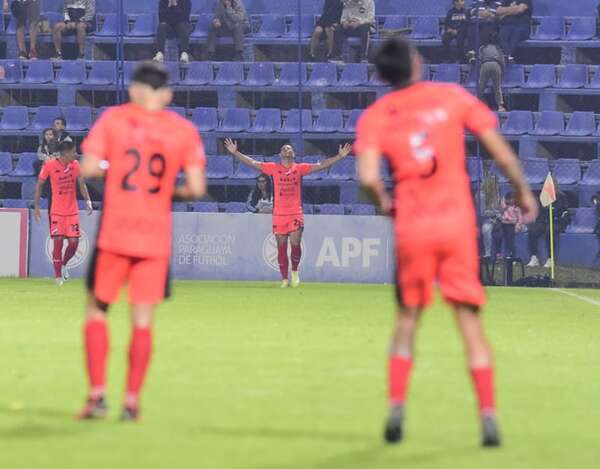 Nacional enfrenta a Cristóbal Colón JAS por la Copa Paraguay - Fútbol - ABC Color