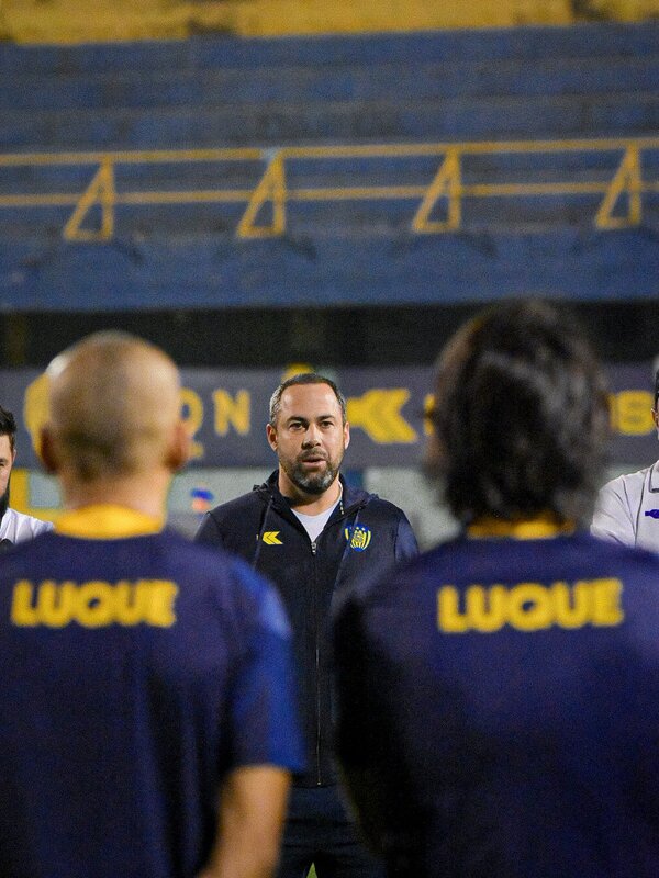 Pumpido llega a Luqueño para cortar la mala racha - trece