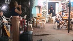 Dúo lleva música a toda Asunción por las noches - SNT